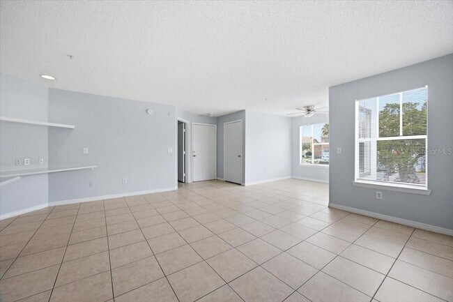 Building Photo - 2213 Grand Cayman Ct