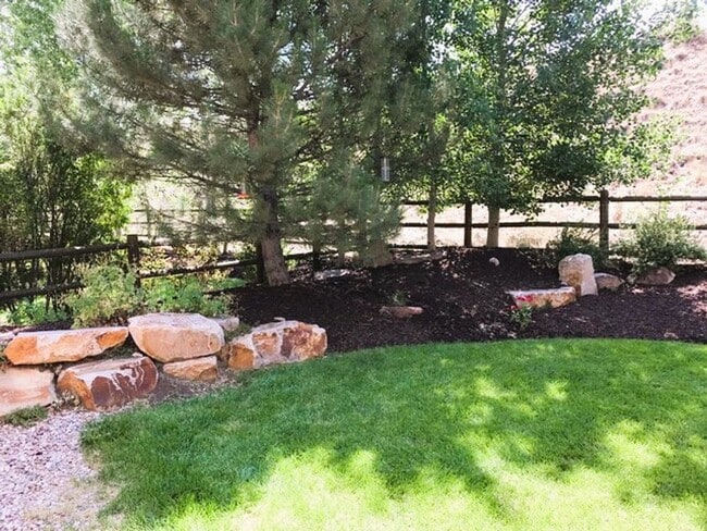 Building Photo - 5820 Sagebrook Dr