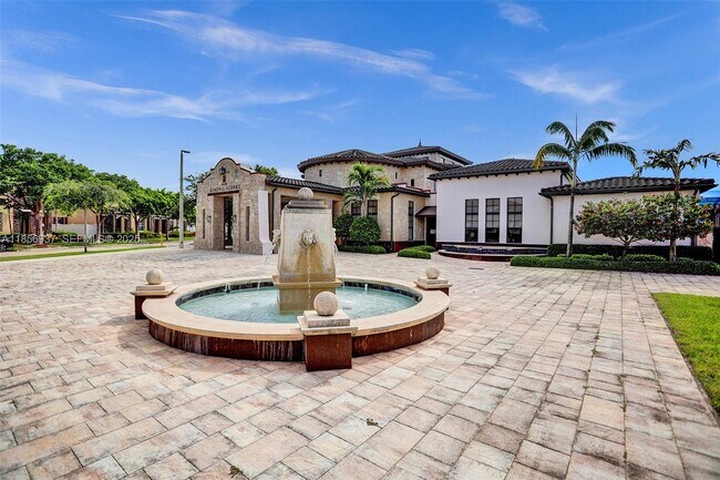 Building Photo - 9500 SW 167th Ave