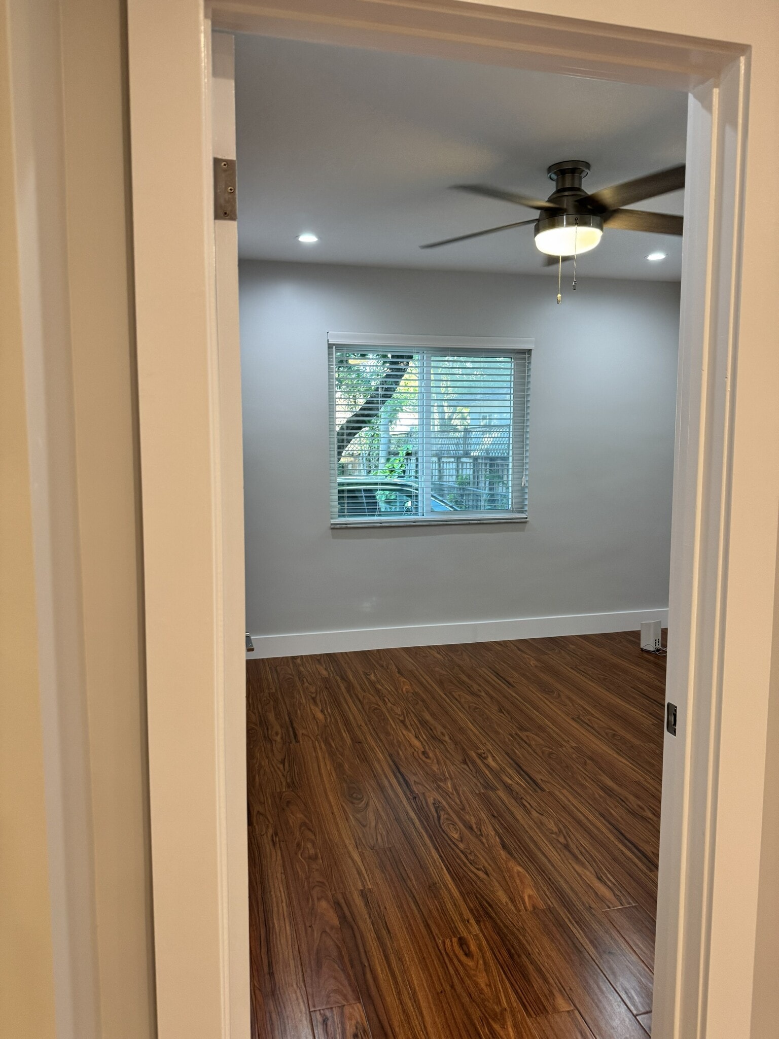 bedroom 2 - 685 SW 19th Rd