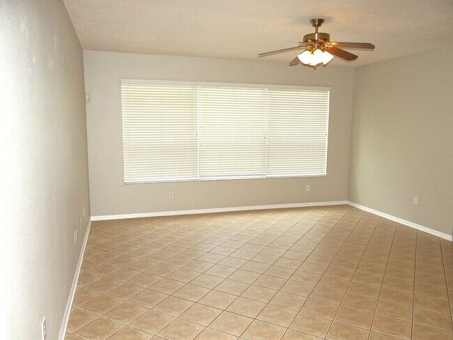 Building Photo - 11112 Wildcat Dr