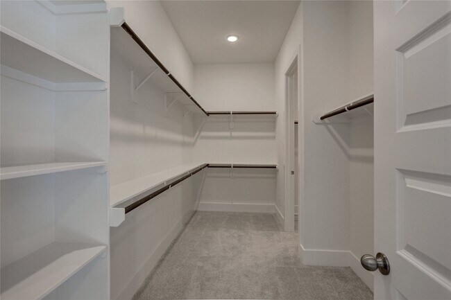 Building Photo - 115 Keechie Creek Ct