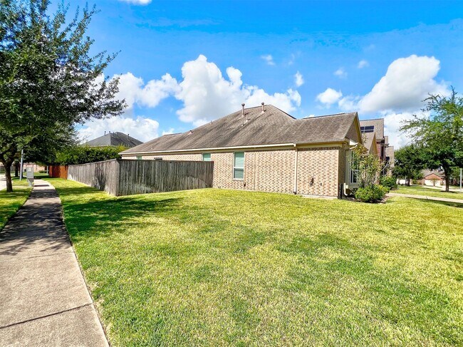 Building Photo - 19003 Piper Hill Ln