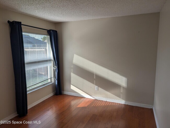 Building Photo - 6130 Meghan Dr