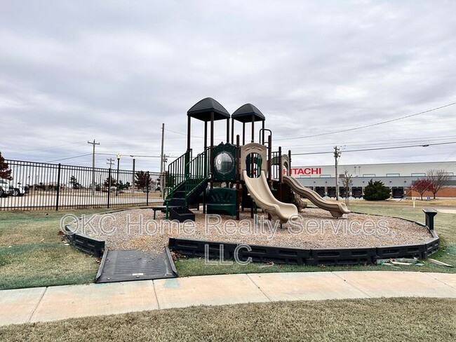 Building Photo - 2318 Wolford Ct