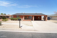 Building Photo - 2620 W Irisado Cir