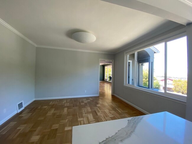 Building Photo - 161 El Bonito Way