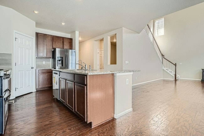 Building Photo - 15904 E Otero Cir