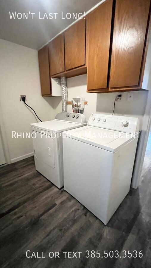 Building Photo - 2487 S 800 E