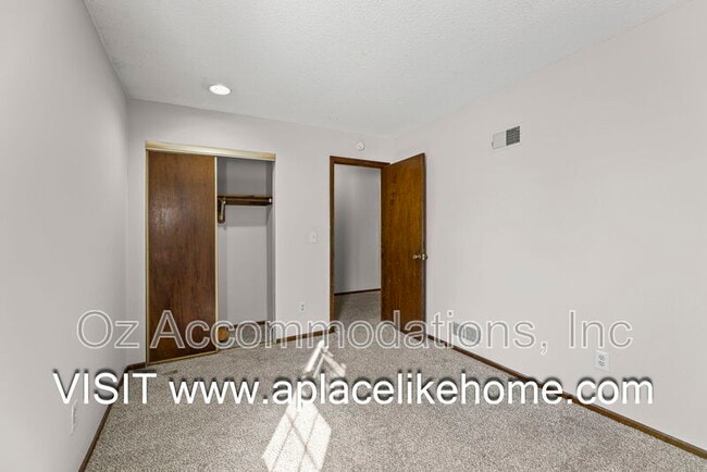 Building Photo - 3141 Eaton St