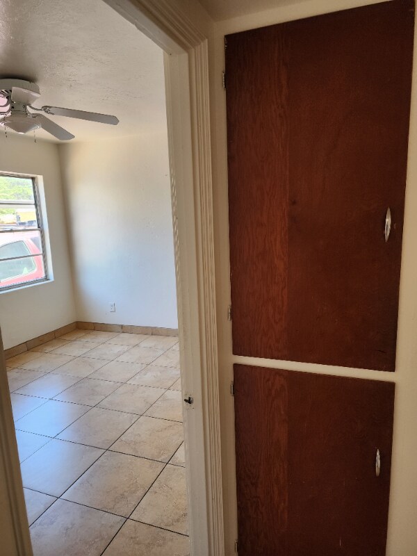 Building Photo - 1207 N Palo Verde Blvd