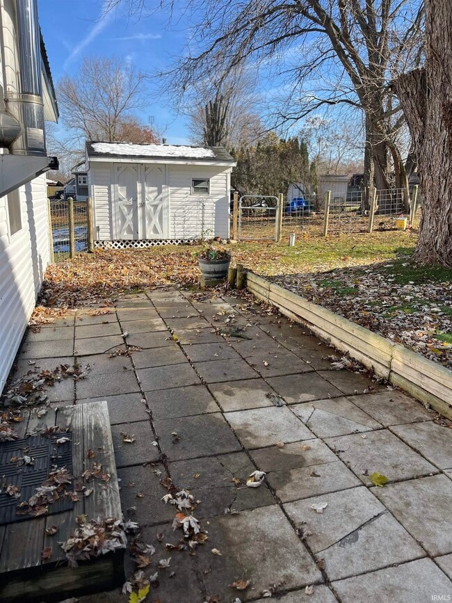 Building Photo - 930 W 590 S