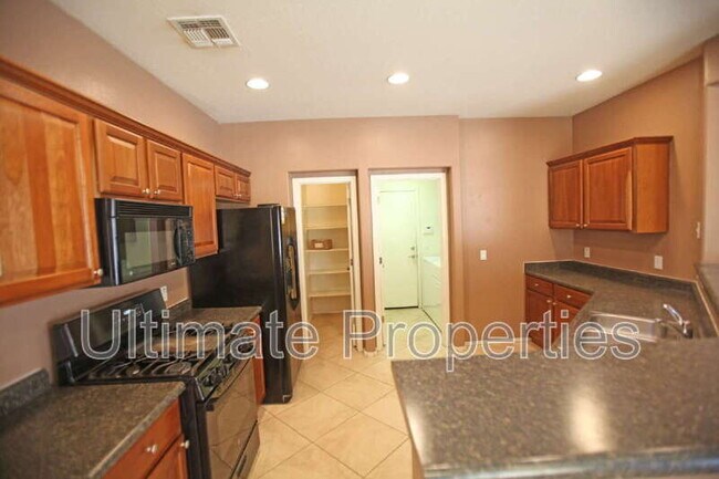 Building Photo - 17687 W Bridger St