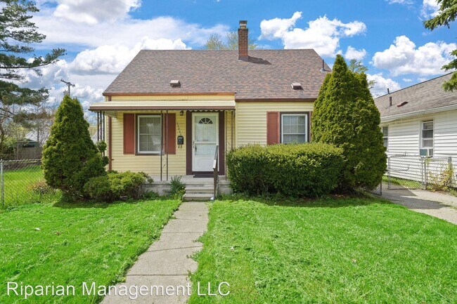Primary Photo - 2 br, 1 bath House - 22063 Cushing Ave