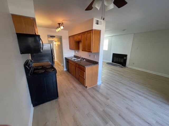 Building Photo - 15252 E Hampden Cir