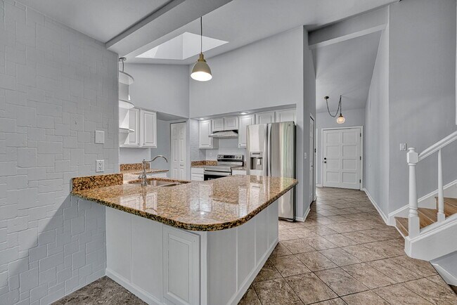 Building Photo - $3,645.95 with $300 Cleaning Voucher, 4 Beds - 3.5 Bath, Single Family Home in Westminster with S...