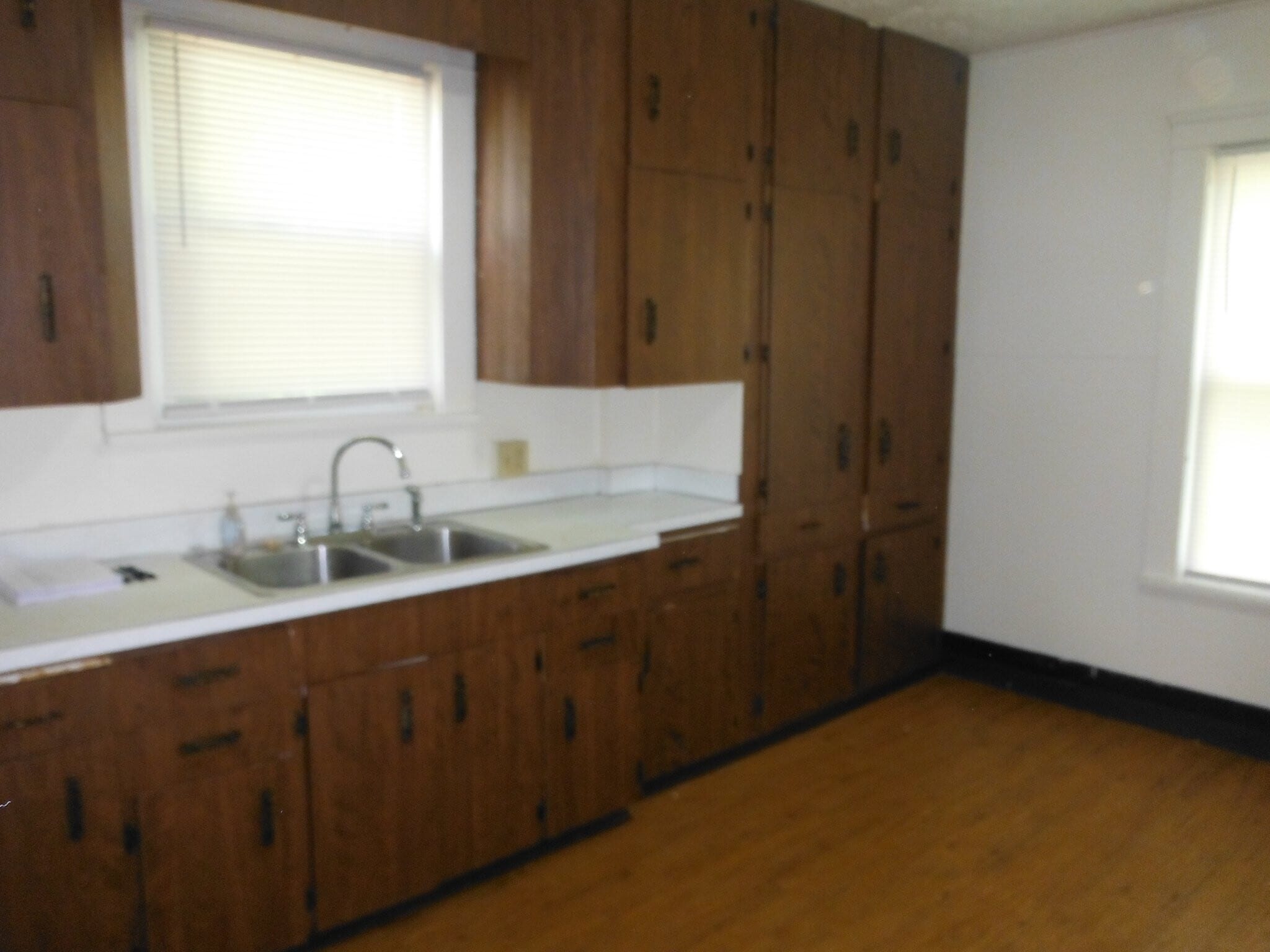 Building Photo - 1364 Stark Ave SW