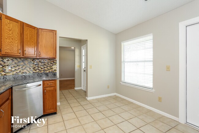 Building Photo - 8047 Queensferry Ln