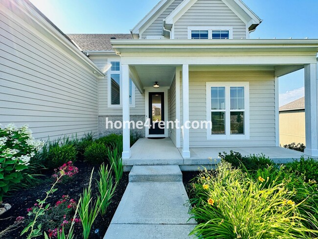 Building Photo - Exceptional Olathe Home in the Cedar Creek Subdivision w/ Wood Floors and a Finished Basment!