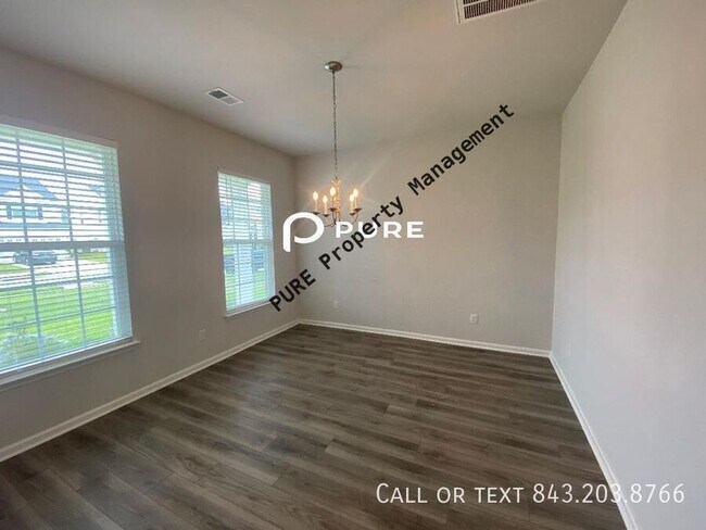 Building Photo - 419 Brookgreen Dr