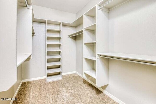 Building Photo - 13197 Hazy