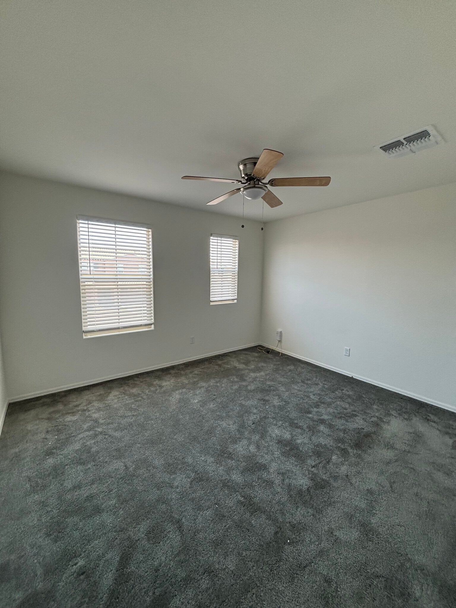 Building Photo - 12568 W Midway Ave
