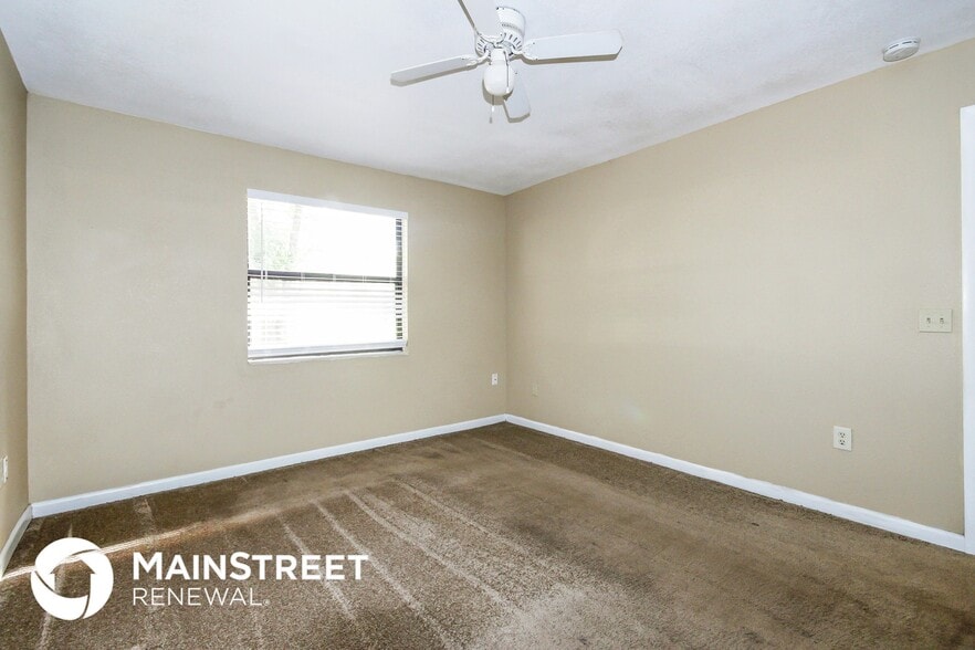 Building Photo - 5760 Bailey Rd