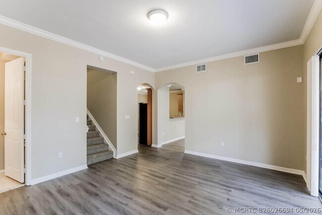 Building Photo - 8943 SW 228th Ln