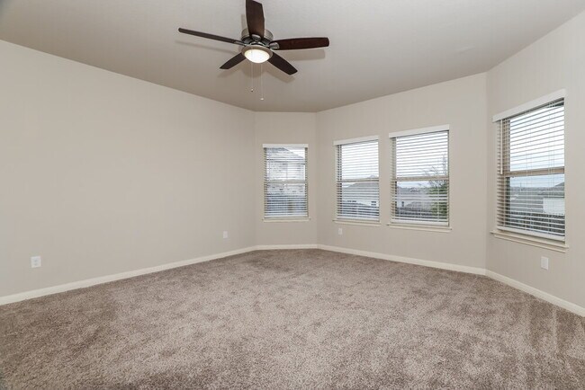 Building Photo - 1417 Arcadian Lily