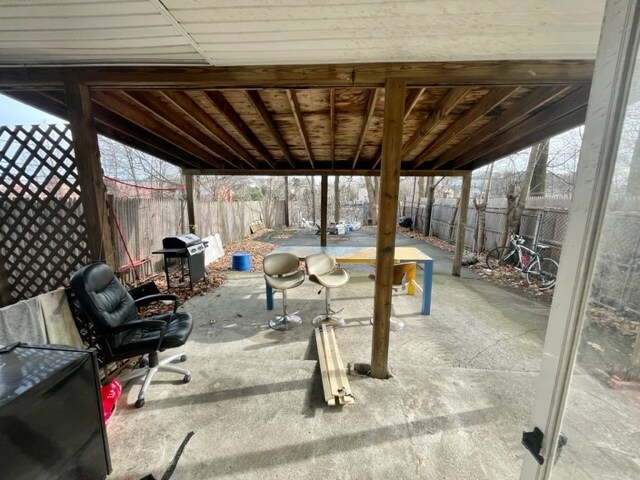 Building Photo - 814 Parker St