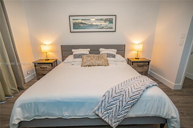 Building Photo - 9341 Green Meadows Way