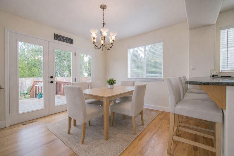 Building Photo - 7765 Lebrun Ct