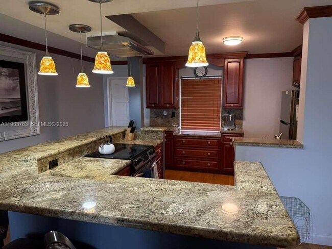 Building Photo - 2691 S Course Dr