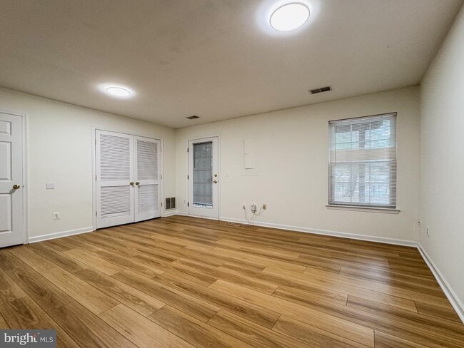 Building Photo - 11438 Abner Ave