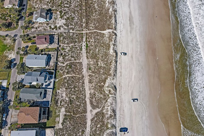 Building Photo - Amelia Island Cottage