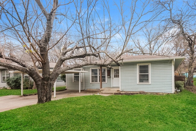 Primary Photo - Spacious Layout & Fenced Yard