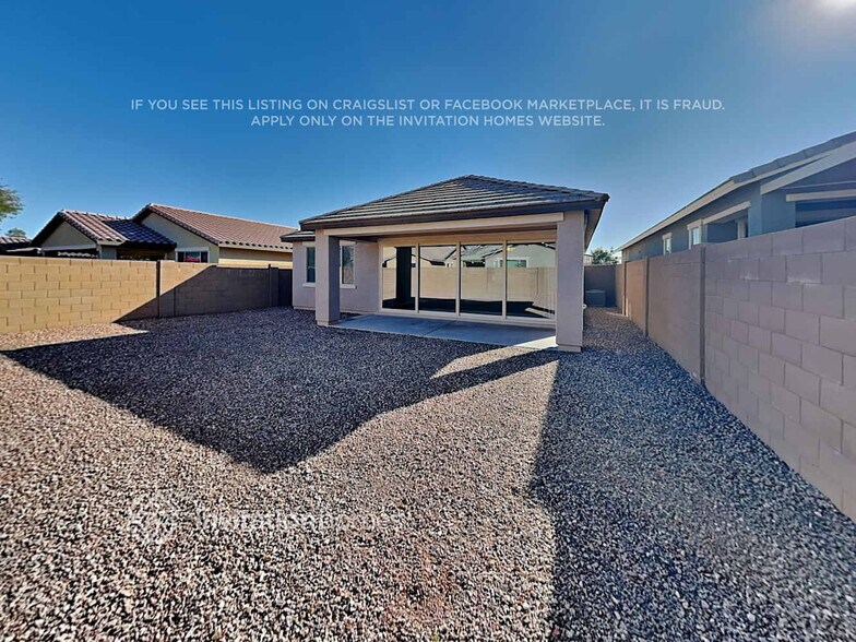 Building Photo - 19880 W Monterosa St