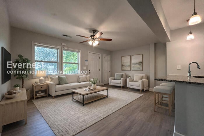 Building Photo - 438 Lanier St NW