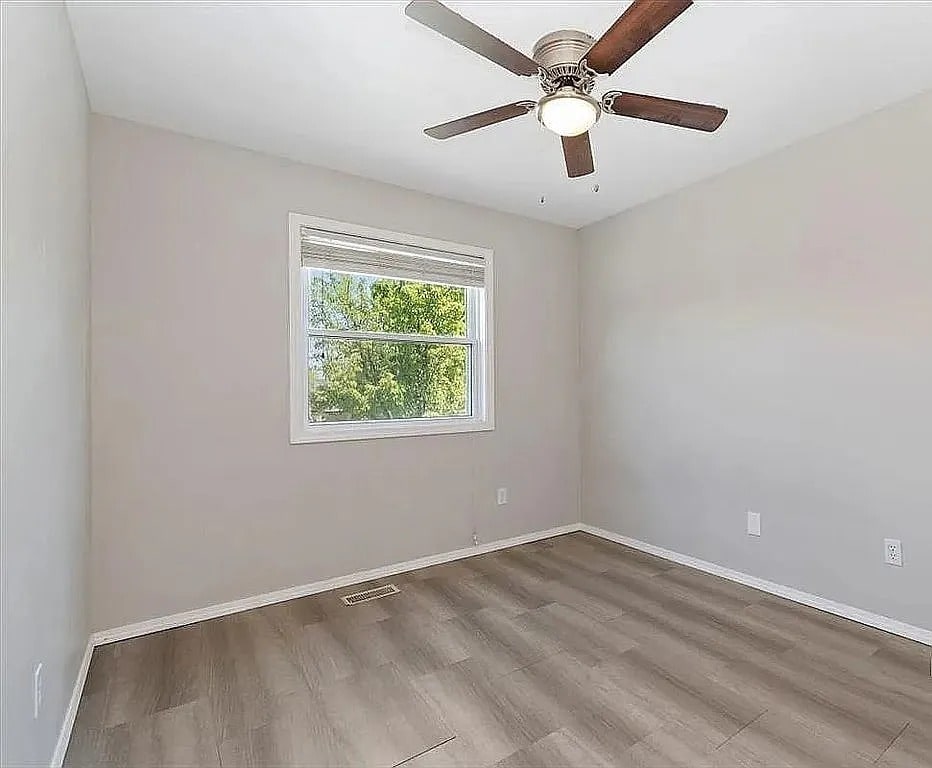 Building Photo - 6001 S Sweet Gum Way