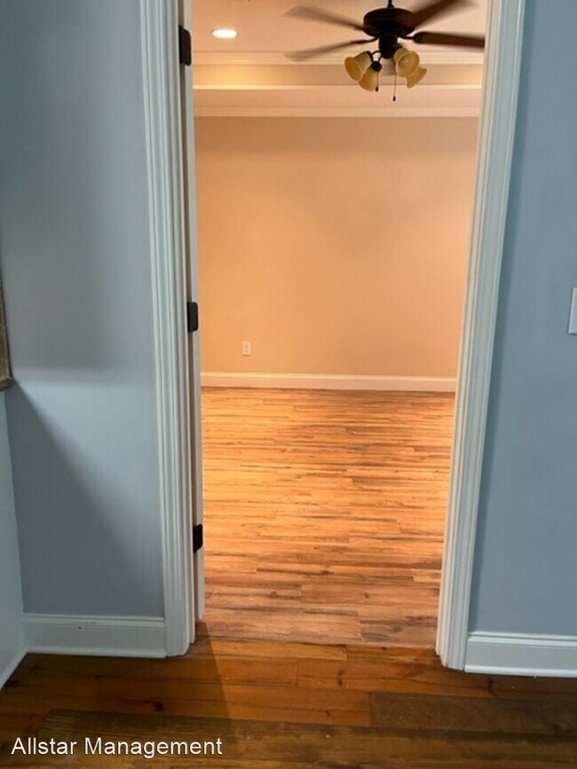 Building Photo - 3 br, 2 bath House - 103 Tracey Cove