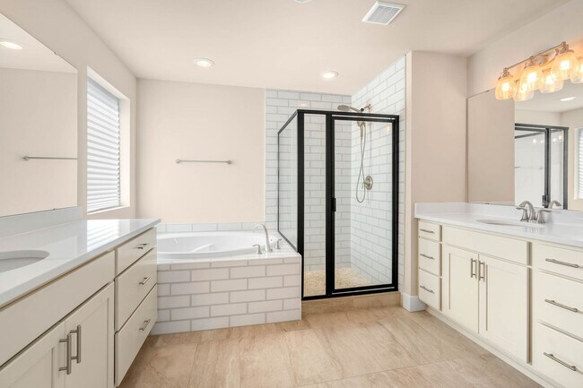 Building Photo - Rare Find – Luxury 6-Bedroom Home with Two...