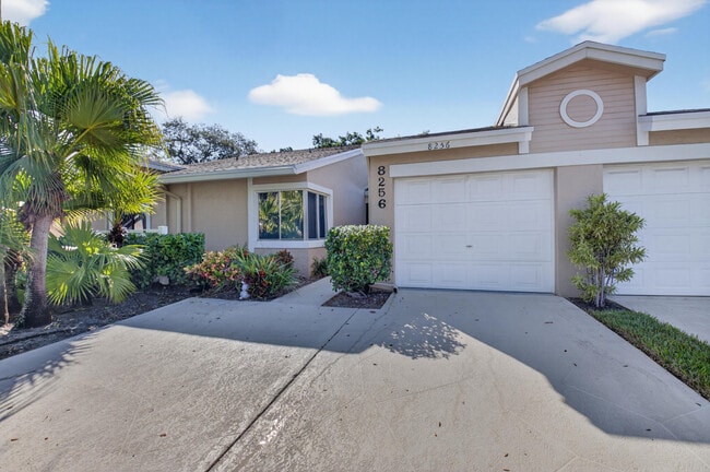Building Photo - 8256 Summerbreeze Ln