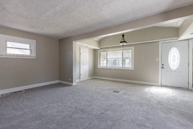 Building Photo - 12917 Orme Rd