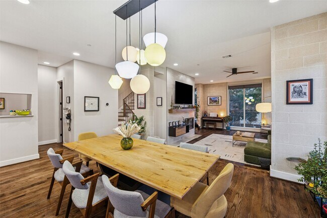 Building Photo - 1822 Morse St