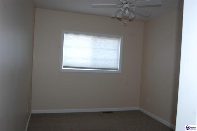 Building Photo - 118 Darby Woods Ct