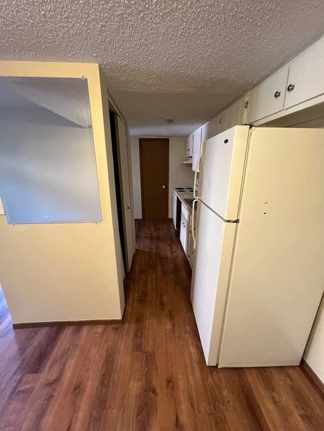 Building Photo - 3869 Treebrook Dr