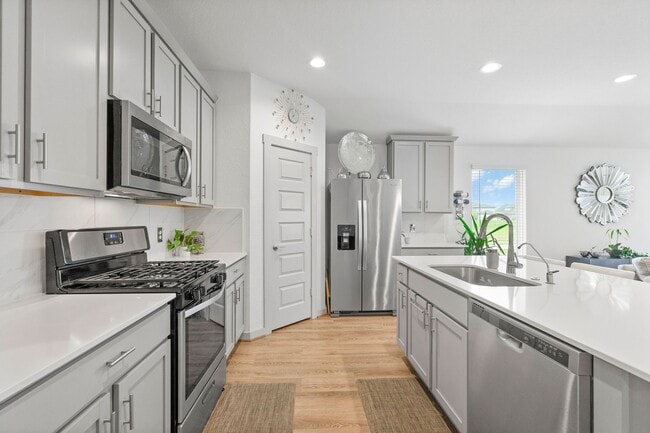 Building Photo - 29403 Ella Larchmont Ct