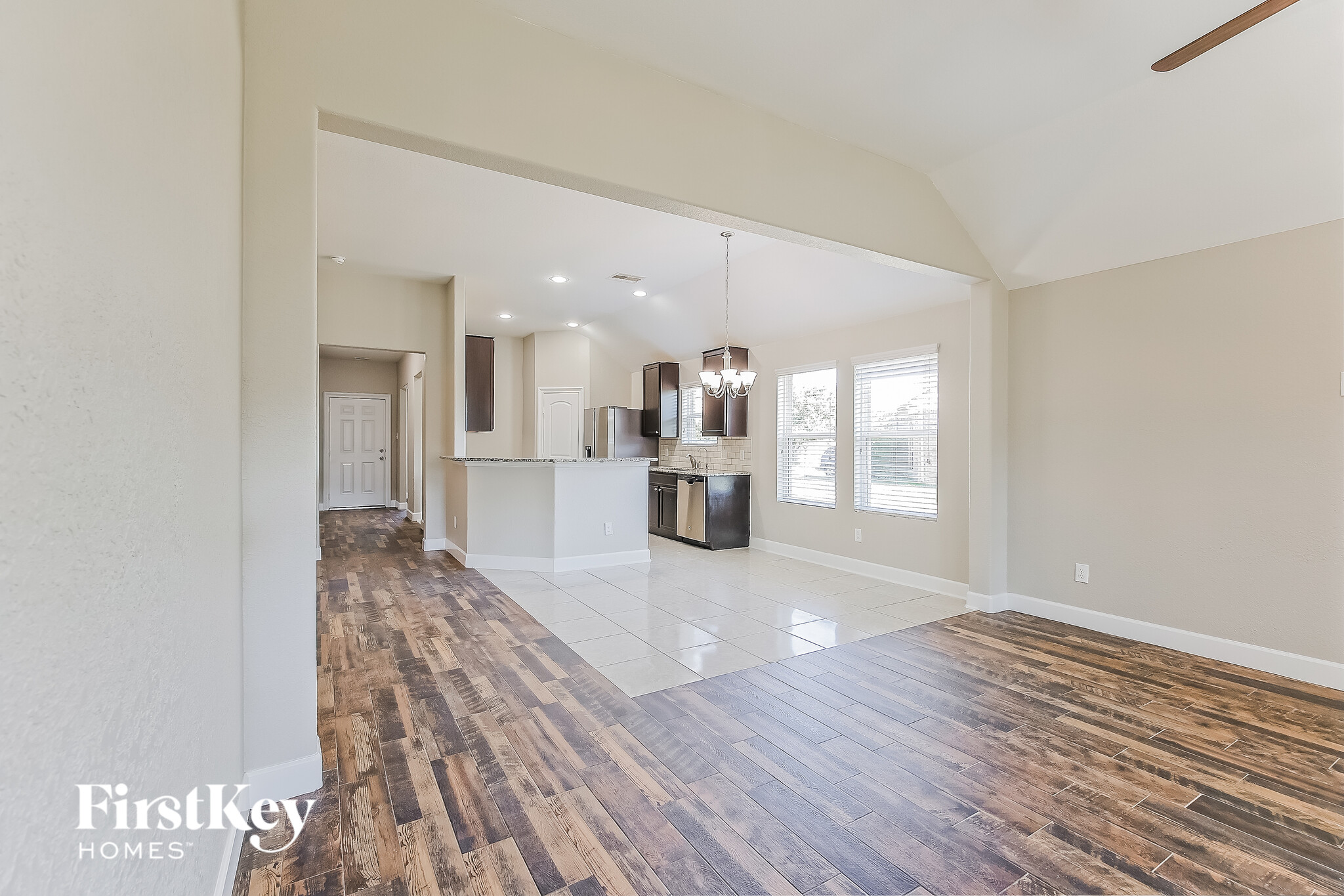 Building Photo - 2598 Magnolia Fair Way