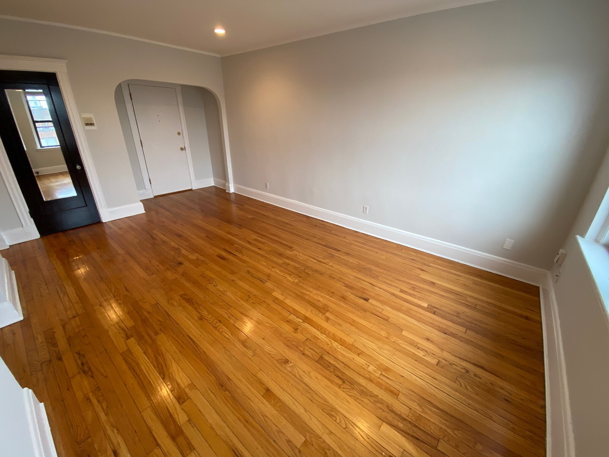 Building Photo - 119 Highland Ave