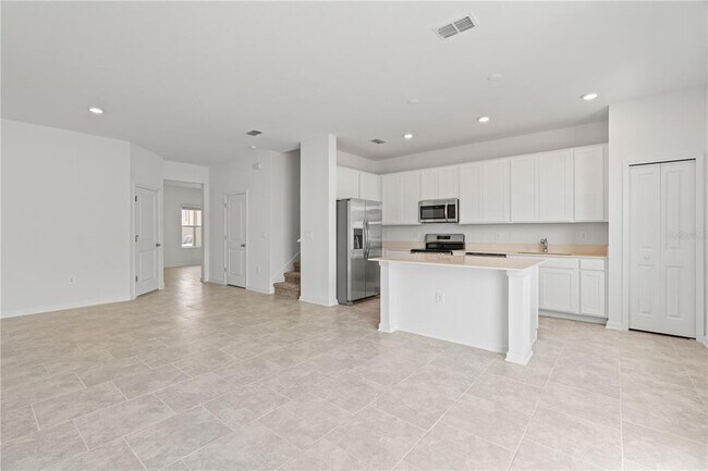 Building Photo - 2716 Pierr St